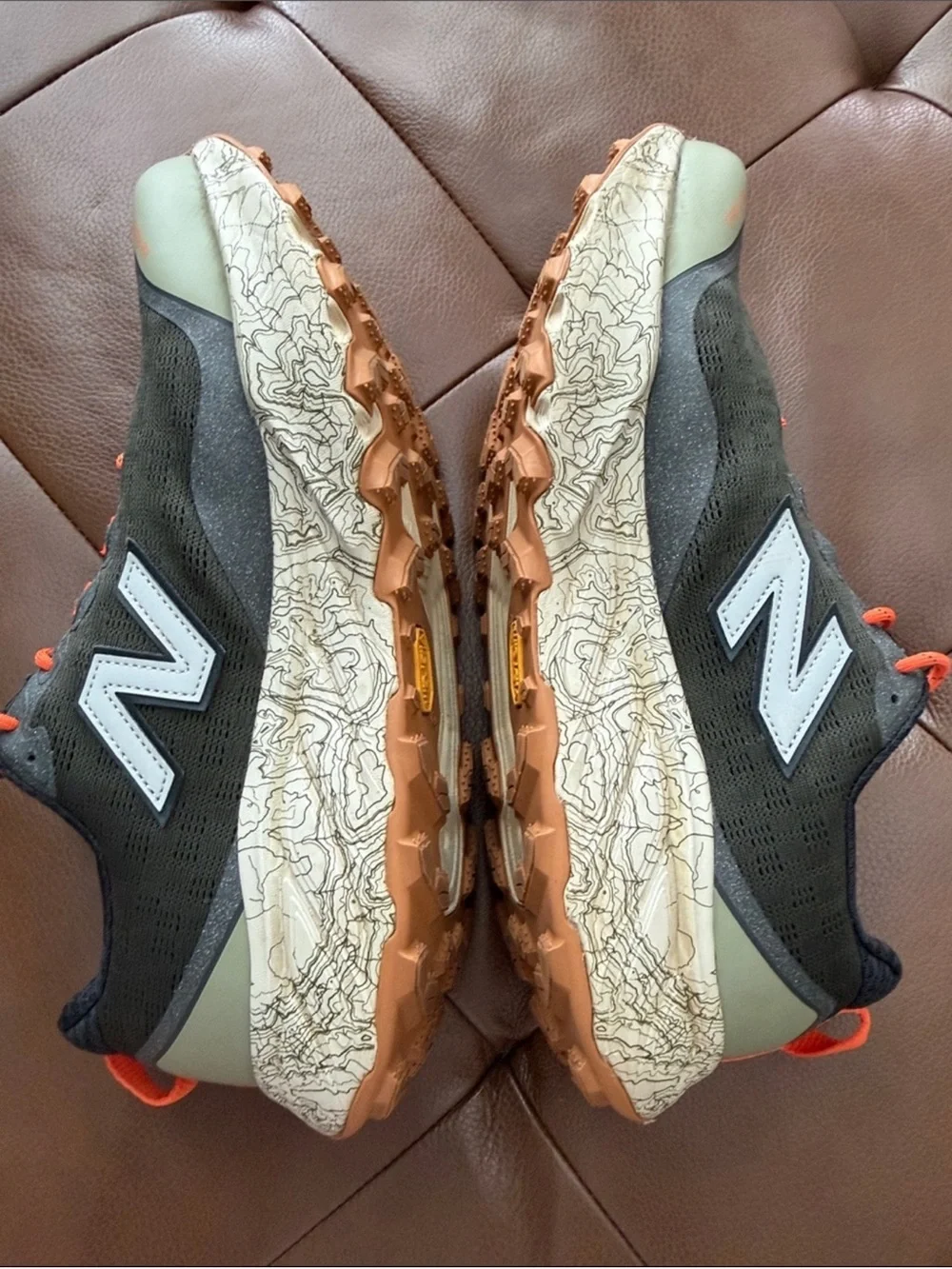 New Balance Fresh Foam X Hierro Trail Running Shoes Gray Orange Vibram 12 EUC